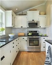 Wholesale Noble Black Quartz Solid Surface Countertop Non-Porous and Easy to Clean and Maintain Directly from China Manufacturer with Iso/Nsf Certificate at Good Price with Thickness 12/15/20/25/30mm