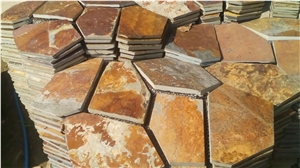 Rusty Slate Flag Stone Patio Paving Pattern