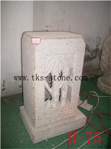 Beige Granite Garden Lanterns&Lamps,Lantern Sculptures,Lamp Caving,Japanese Lanterns,Exterior Lamps,Chinese Granite Lanterns