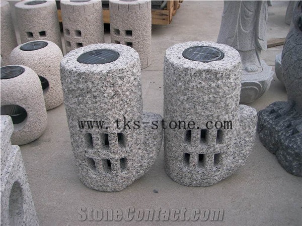 China Beige Granite Japanese Lanterns,Beige Granite Garden Lanterns,Chinese Granite Lamps,Garden Lamps