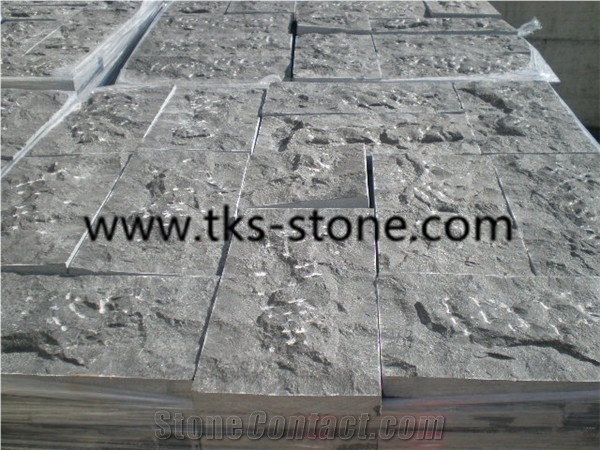 China Blue Limestone Cobble Stone/Cubestone,Cubestone Top Flamed Other Sides Natural,Blue Cube Stone Sides Split Finishing