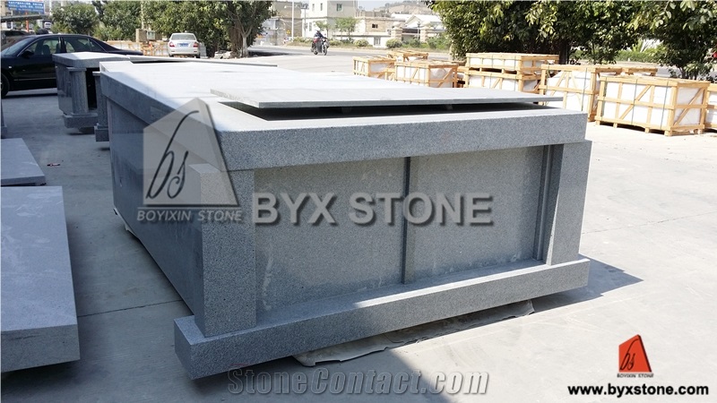 Grey Granite Two Crypts Mausoleum with Roman Column