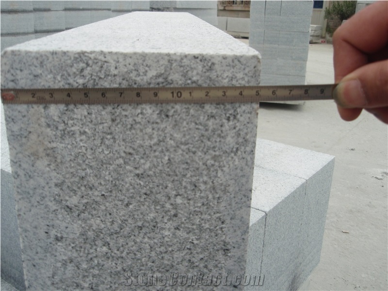 China Natural G601 Granite Kerbstone