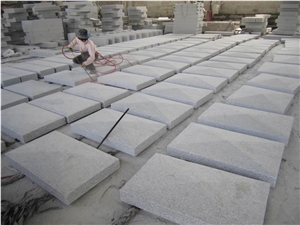 G339 Chinese Pearl White Granite Wall Stone in Flamed