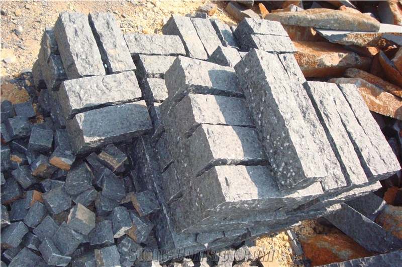 Zhangpu Black Basalt Kerbstone, Putian Black,G 640,Impala China,Sesame Black Kerbstone,Cubestone Kerbs,Road Stone in Natural Split