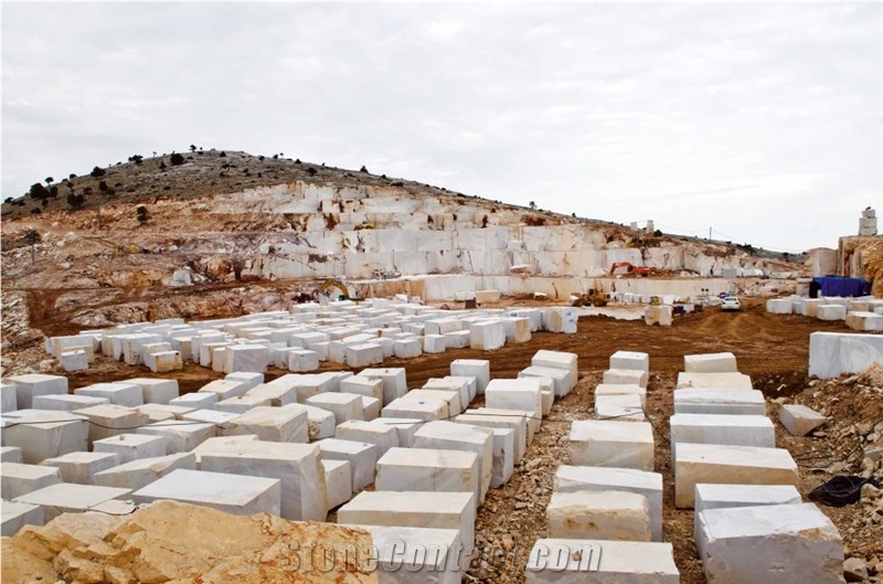 Cream Karaman Marble Blocks, Beige Marble Turkey Blocks