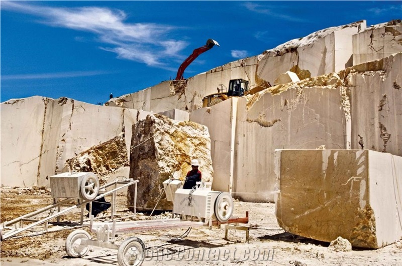 Darende Golden Beige Marble Blocks, Beige Turkey Marble Blocks