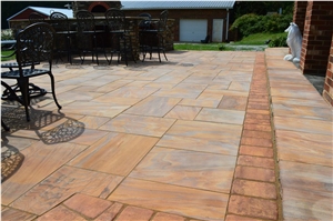 Rainbow Sandstone Patio Pavement