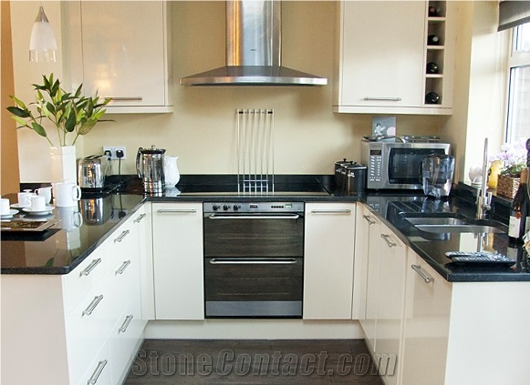 30mm Copper Black Granite with Our Standard Double Pencil Round Edge Finish Countertop