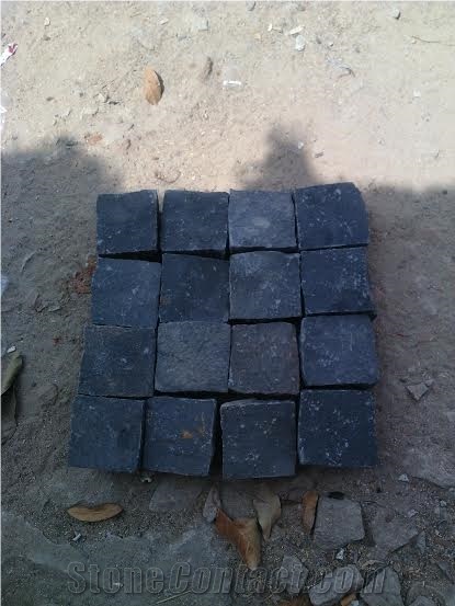 Vietnam Black Basalt Cube Stone