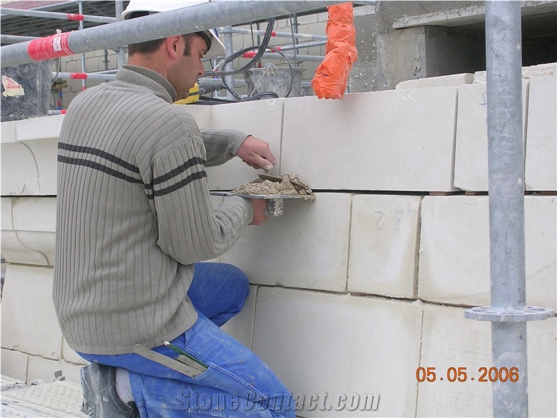 Tuffeau Stone Masonry, Building Ornaments