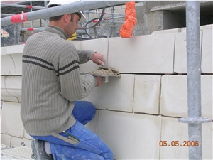 Tuffeau Stone Masonry, Building Ornaments