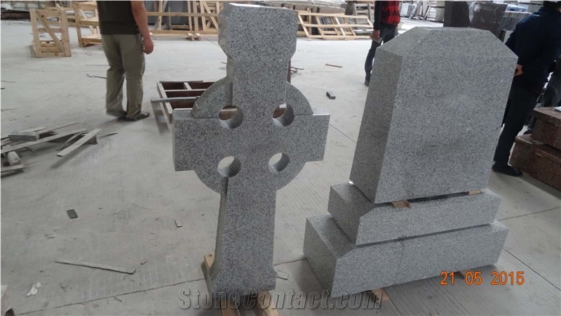 China Black Granite Western Style Tombstone and Monument