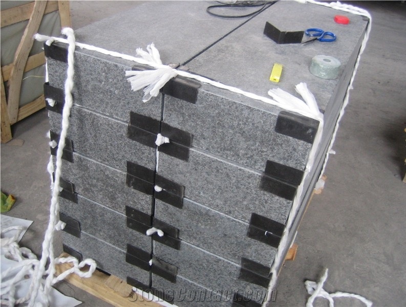 G684 Black Granite Kerbstone, China Flamed Granite Kerbs