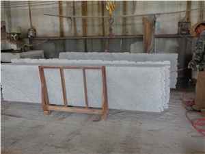 New Kashmir White Granite Slabs Tiles/India White Granite/India Granite/Kashmir Granite/Granite Slabs/Granite Tiles/White Granite/Grey Granite