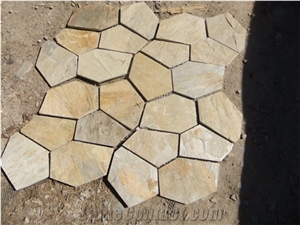 China Popular Cheap Yellow Irregular Crazy Paving Flagstone for Walkway, Road Paving Stone, Driveway, Natural Paving Stone Decoration for Garden, House Exterior Wall, Quarry Owner