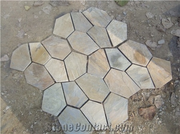 China Popular Cheap Yellow Irregular Crazy Paving Flagstone for Walkway, Road Paving Stone, Driveway, Natural Paving Stone Decoration for Garden, House Exterior Wall, Quarry Owner