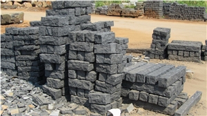 Eg85 Zhangpu Black Basalt /China Black Basalt Natural Split Palisades/Pillar