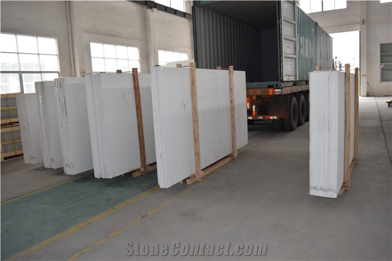 Elegant Artificial Quartz Stone Solid Surface Directly from China Manufacturer with Iso/Nsf Certificate ,Tile Size 108*26inch Thickness 20/30mm