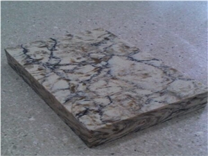 Veined Collection Quartz Kitchen Countertop Non-Porous and Easy to Clean Directly from China Manufacturer with Iso/Nsf Certificate More Durable Than Granite