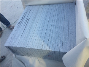 G603 Gray Granite Flamed Stair Tread