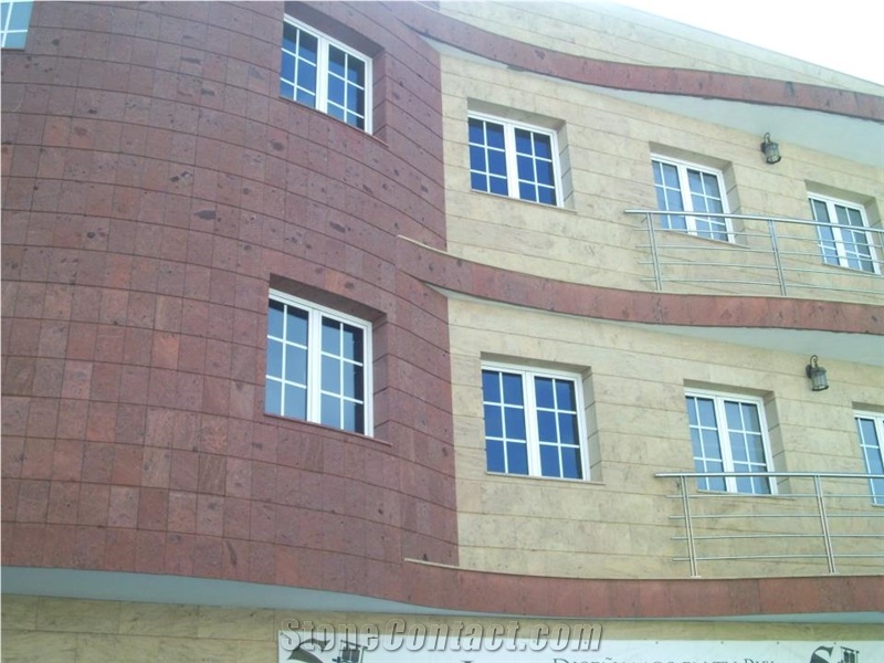 Piedra Roja Bermeja Facade