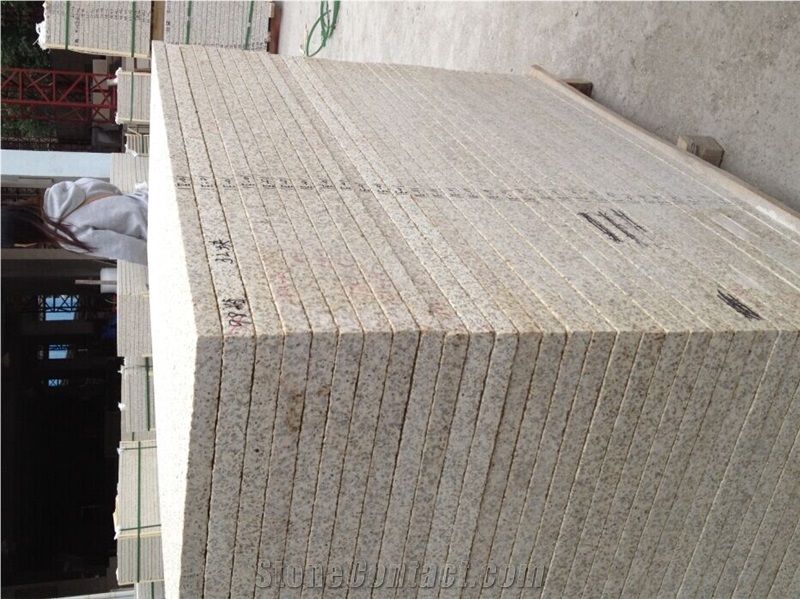 High Quality Granite-Golden Rusty Pearl Granite New Product Slabs & Tiles, China Beige Granite