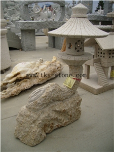 Beige Granite Garden Lanterns&Lamps,Lantern Sculptures,Lamps Caving,Japanese Lanterns,Exterior Lamps