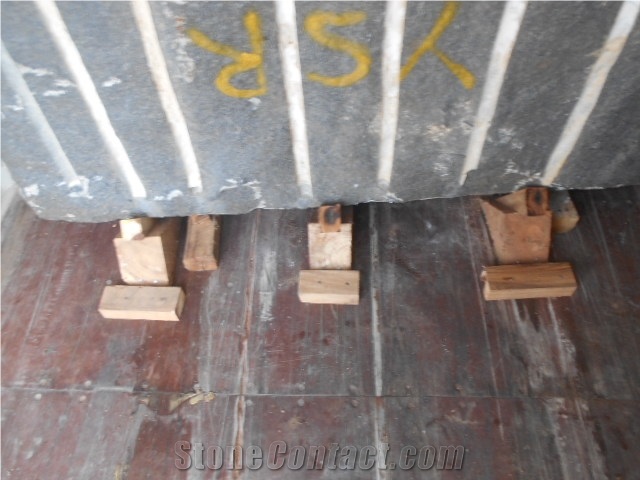 India Blue Granite Rough Blocks- Bahama Blue Granite Gangsaw and Mini Gangsaw Size