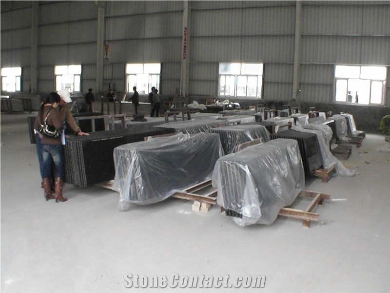 China Green Granite Kitchen Countetops/Bar Top/Island Top