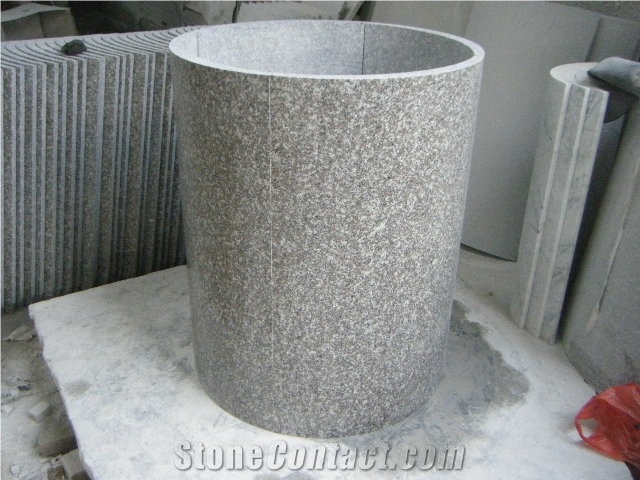 G664 Column, Granite Roman Column