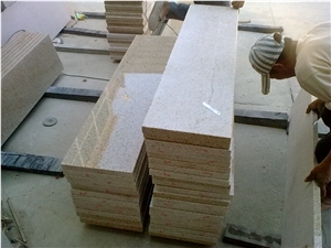 G682 Granite Steps/Stairs China Yellow Granite Steps & Stairs