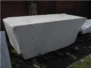 Bianco Carrara C Blocks