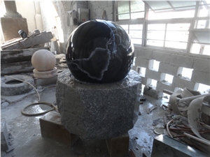 Small Fountain with Balck Ball, Black Granite Fountain