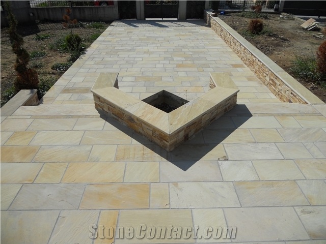 Sandstone Garden Walkway Pavement