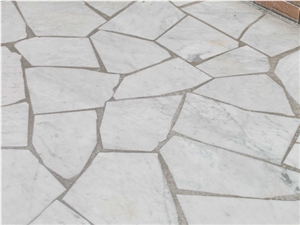 Opus Incertum in White Carrara Marble