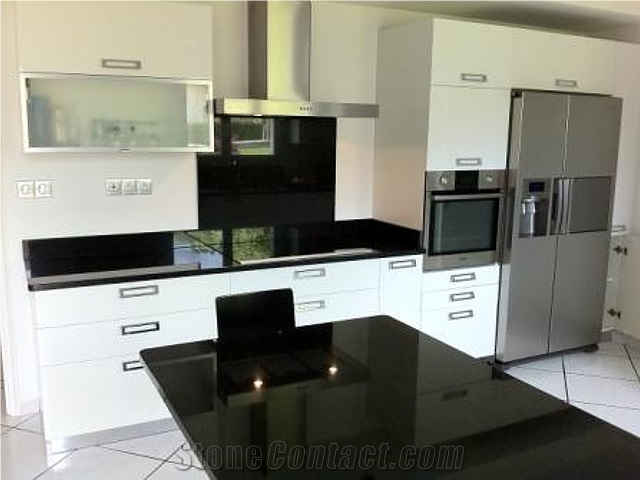 Kitchen Top in Negro Angola Granite, Angola Black Granite Kitchen Countertop