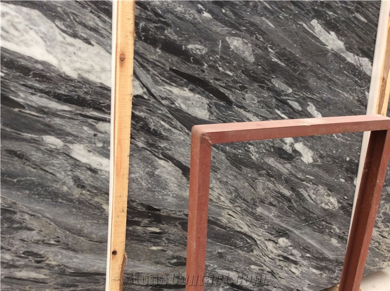 Black Fantastic Onyx Tiles and Slabs