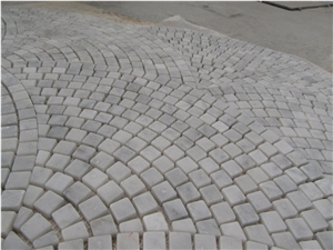 Shower Floor Mesh Backed Mosaic Tiles White Marble Pavers, Bianco Carrara White Marble Mosaic Fan Shaped, Floor Paver Interior Decoration, Natural Building Stone Wall Cladding, Tumbled Cube Stone