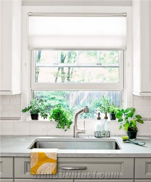Bright White Kitchen with White Countertops Directly from China Manufacturer at Competitive Pricing Standard Slab Size 118*55 and 126*63 More Durable Than Granite Thickness 2/3cm