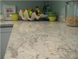 Safe and Stylish Performance Of Veined Collection Of Engineed Quartz Stone Slabs