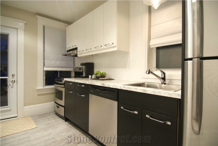 Safe and Stylish Performance Of Veined Collection Of Engineed Quartz Stone Slabs
