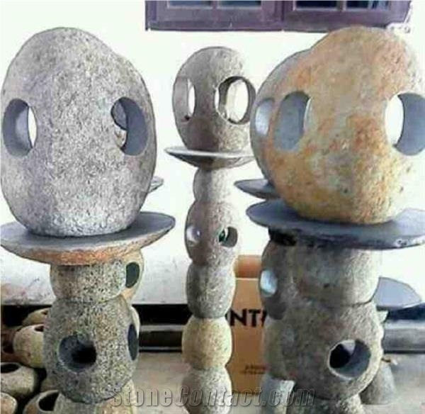 River Stone Garden Lamp