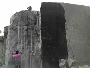 Surface Top Stones, Granite Blocks