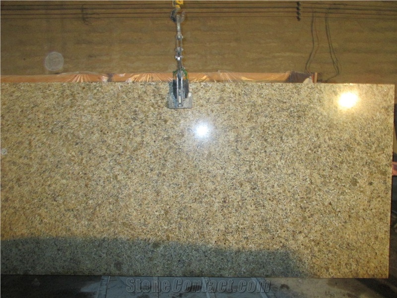 New Venetian Gold Granite Slabs & Tiles