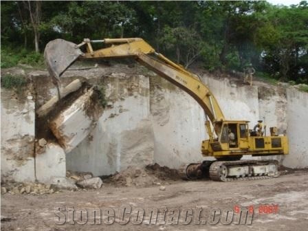 Crema Valle Marble Blocks, Colombia Beige Marble