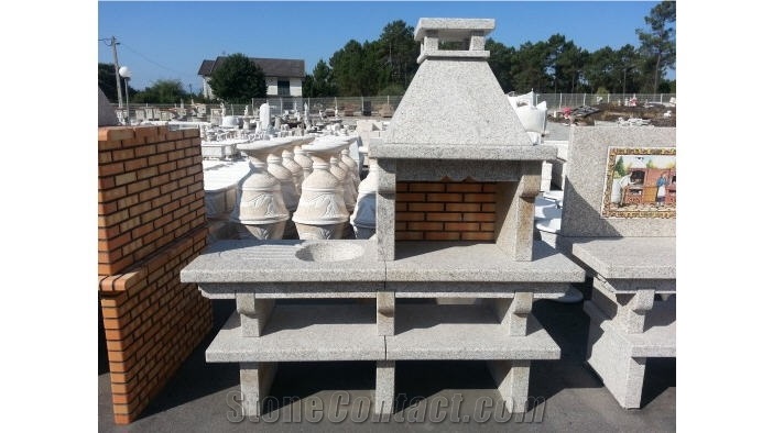 Amarelo Macieira Granite Finished Product
