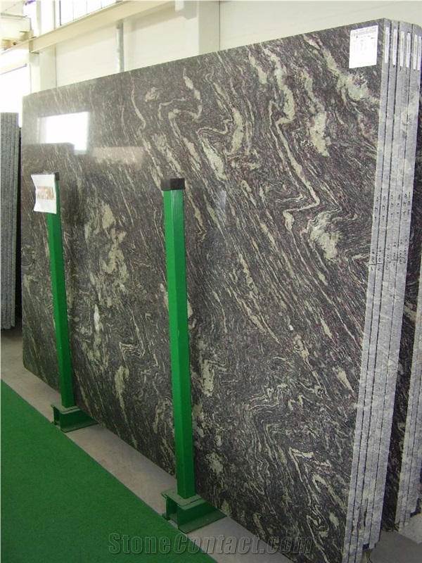 Ametista Granite Slab