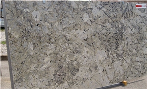 Arctic Cream Granite Slab