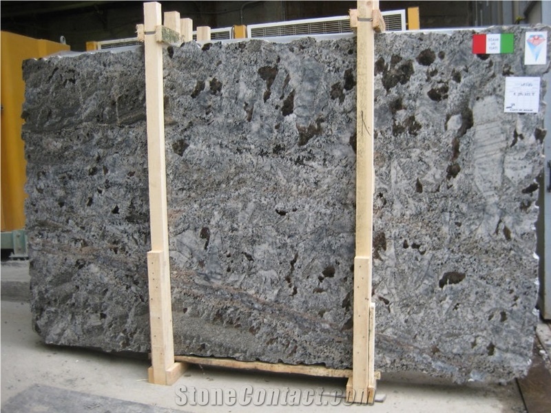 Azul Araras Granite Slab